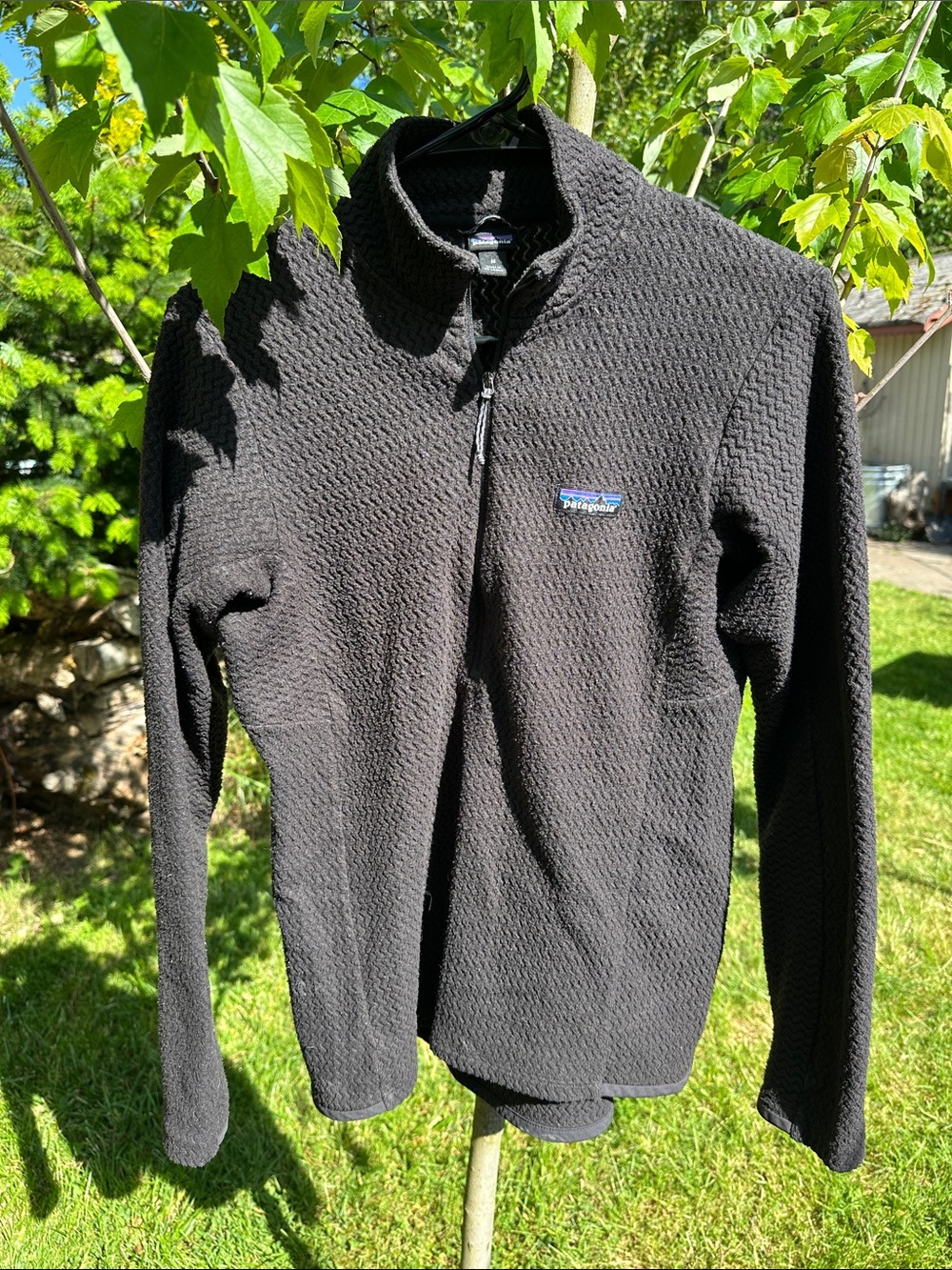 Patagonia Women’s R1 Air Zip Neck